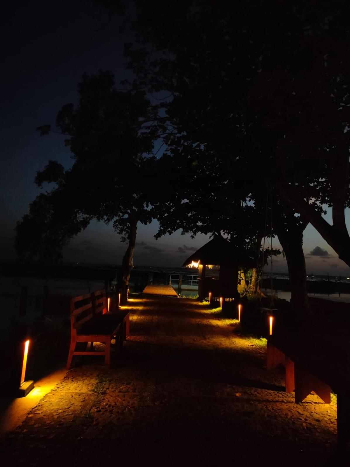Water Scapes Hotel Kumarakom Kültér fotó